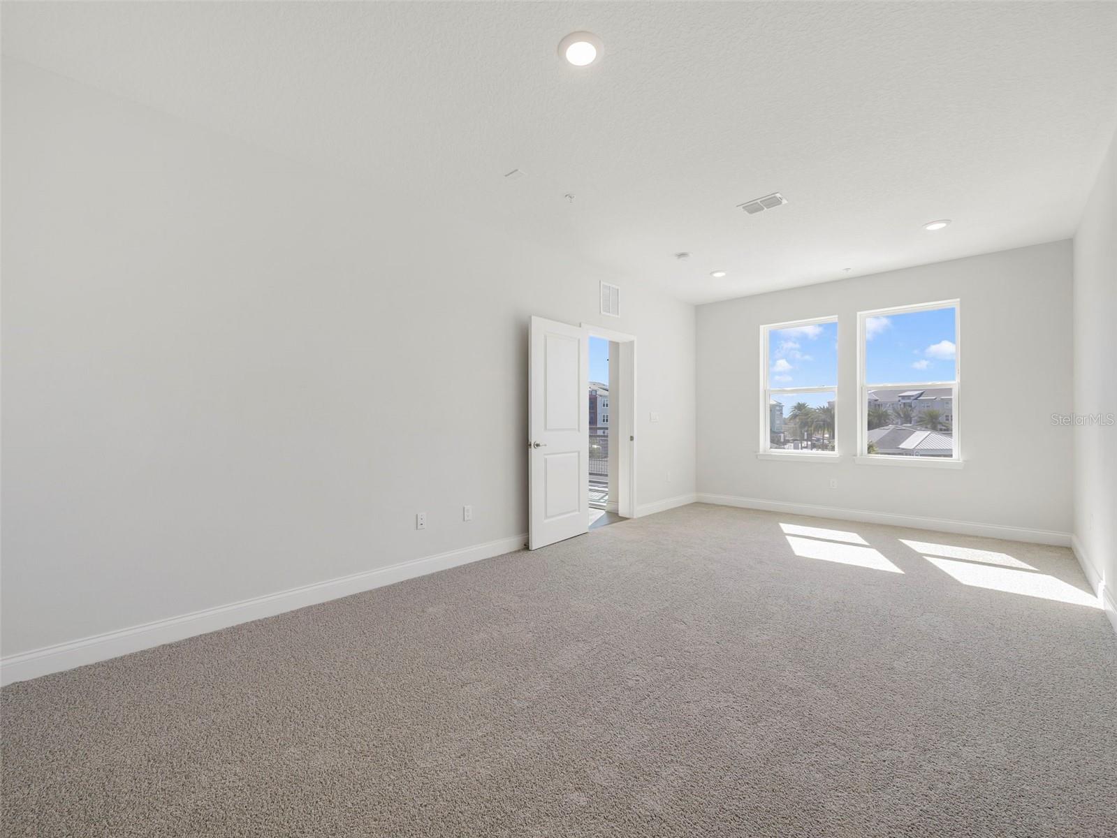 GATHERINGS OF LAKE NONA 7 CONDO - Residential