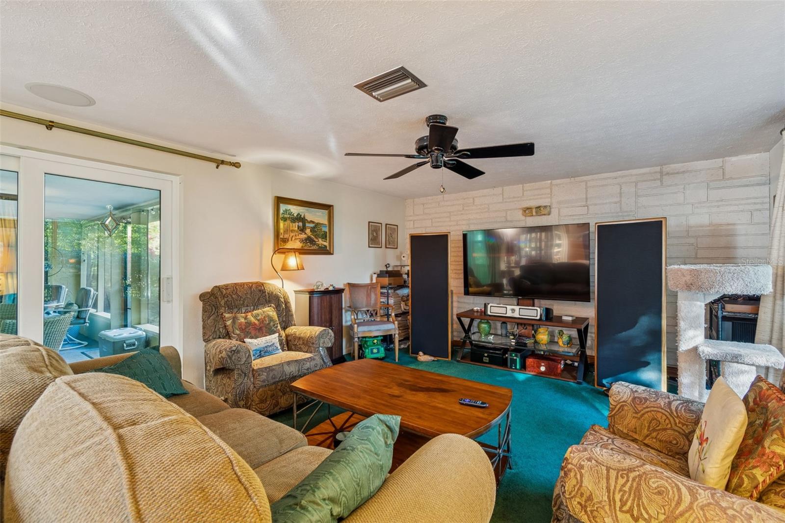 LAKE PASADENA HEIGHTS - Residential