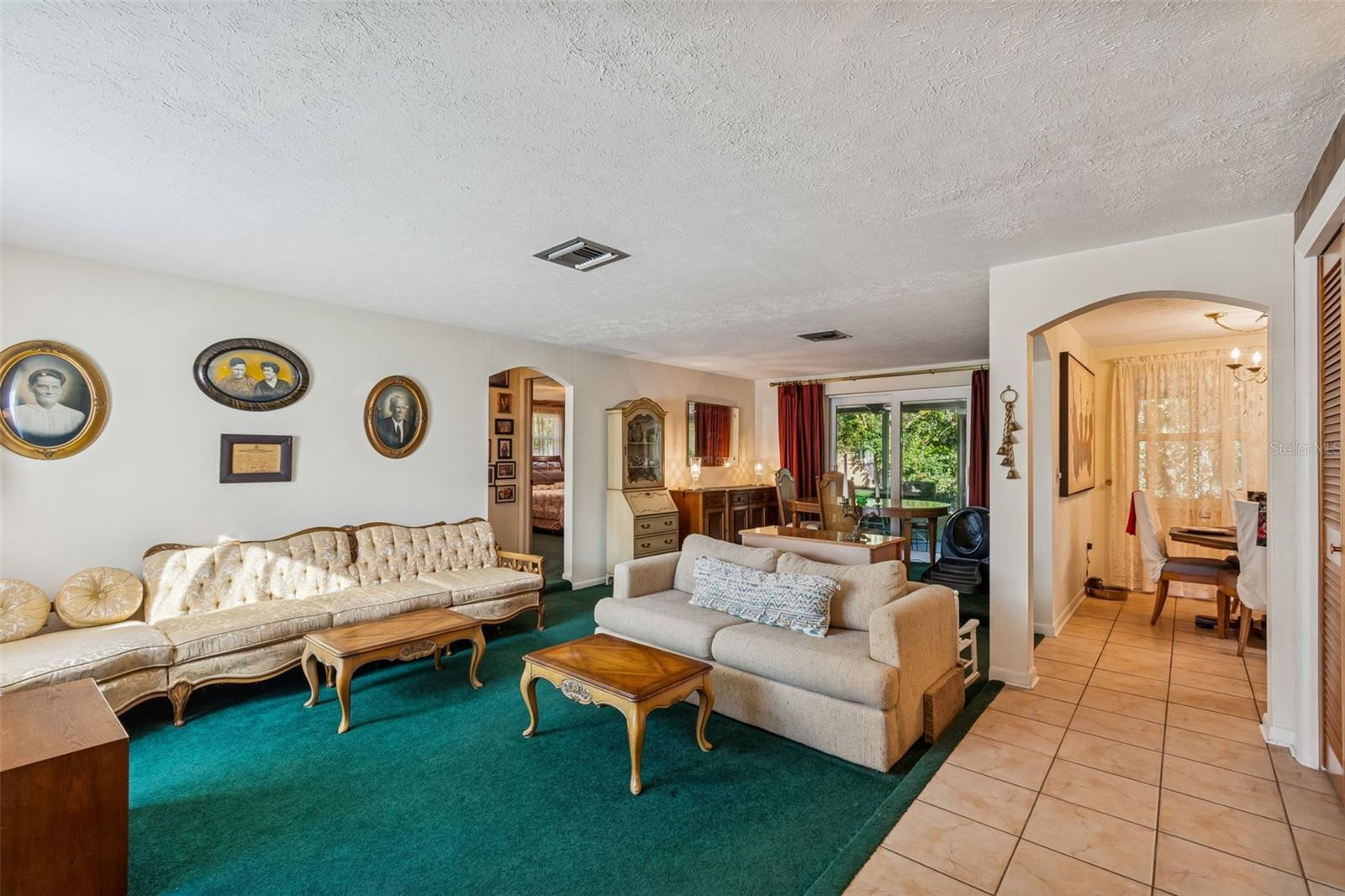 LAKE PASADENA HEIGHTS - Residential