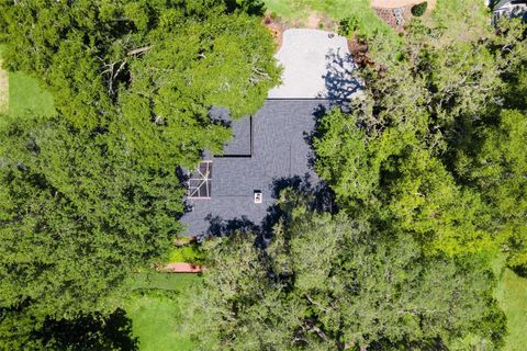 Tiny photo for 9223 Silver Lake Drive, Leesburg, FL 34788 (MLS # G5098704)