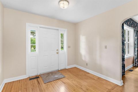 Tiny photo for 9223 Silver Lake Drive, Leesburg, FL 34788 (MLS # G5098704)