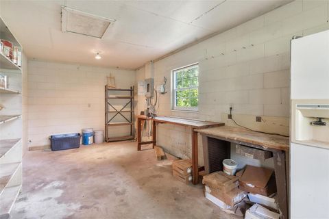 Tiny photo for 9223 Silver Lake Drive, Leesburg, FL 34788 (MLS # G5098704)