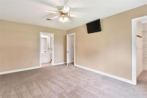 Tiny photo for 9223 Silver Lake Drive, Leesburg, FL 34788 (MLS # G5098704)