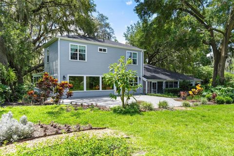 Tiny photo for 9223 Silver Lake Drive, Leesburg, FL 34788 (MLS # G5098704)