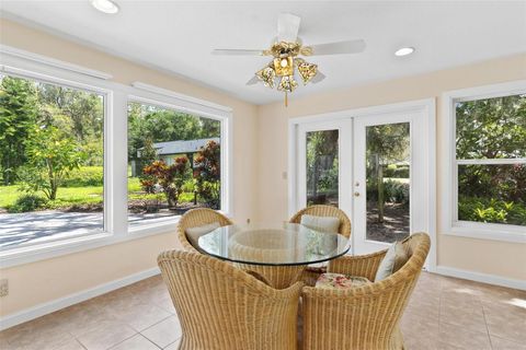 Tiny photo for 9223 Silver Lake Drive, Leesburg, FL 34788 (MLS # G5098704)