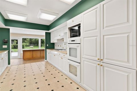 Tiny photo for 9223 Silver Lake Drive, Leesburg, FL 34788 (MLS # G5098704)