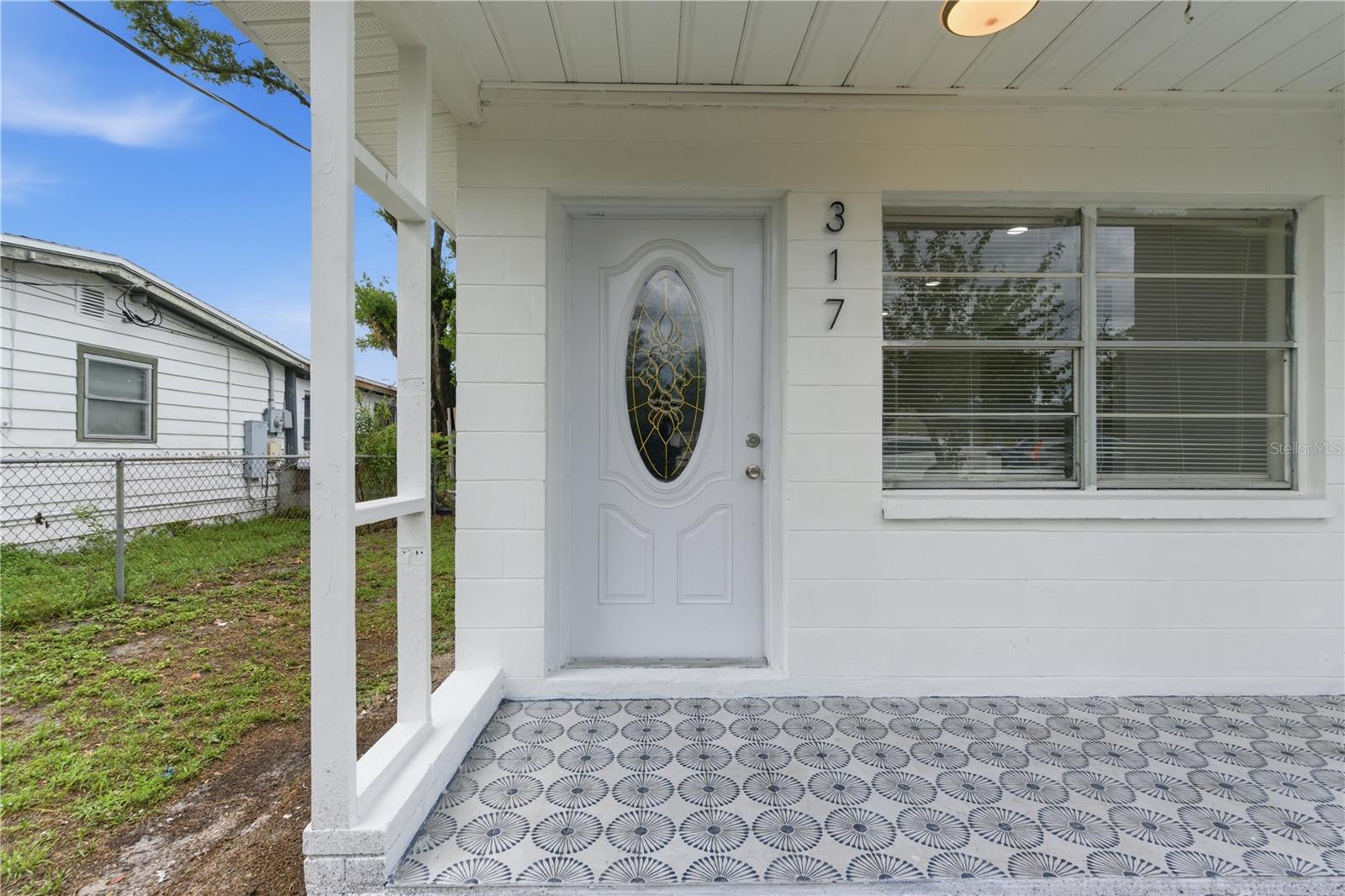 317 E HYDRANGIA STREET