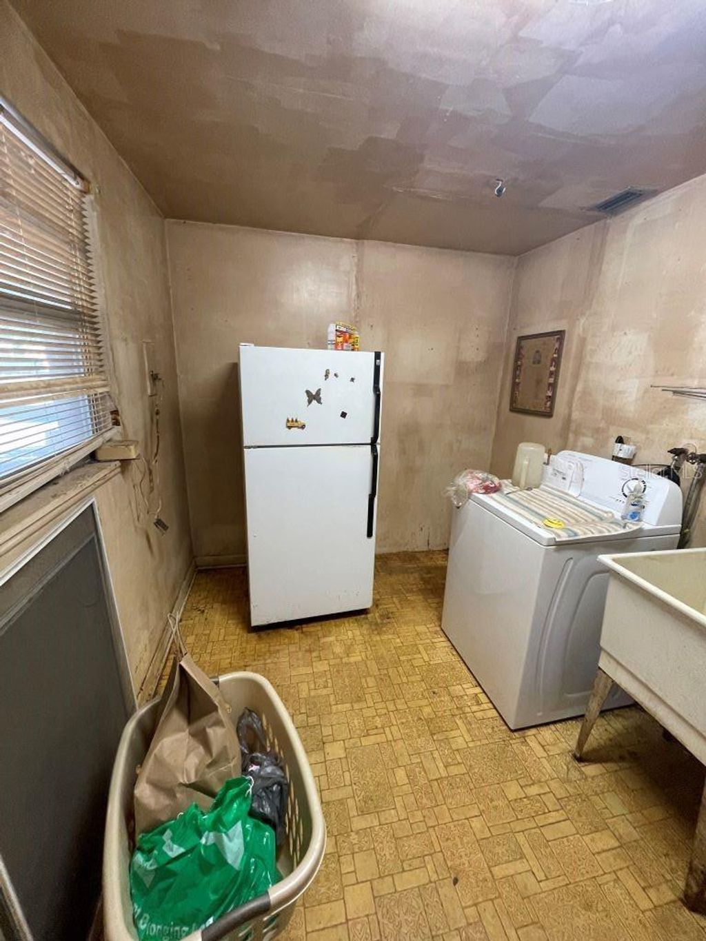 Photo of 698 Roanoke Street, Dunedin, FL 34698 (MLS # TB8475555)