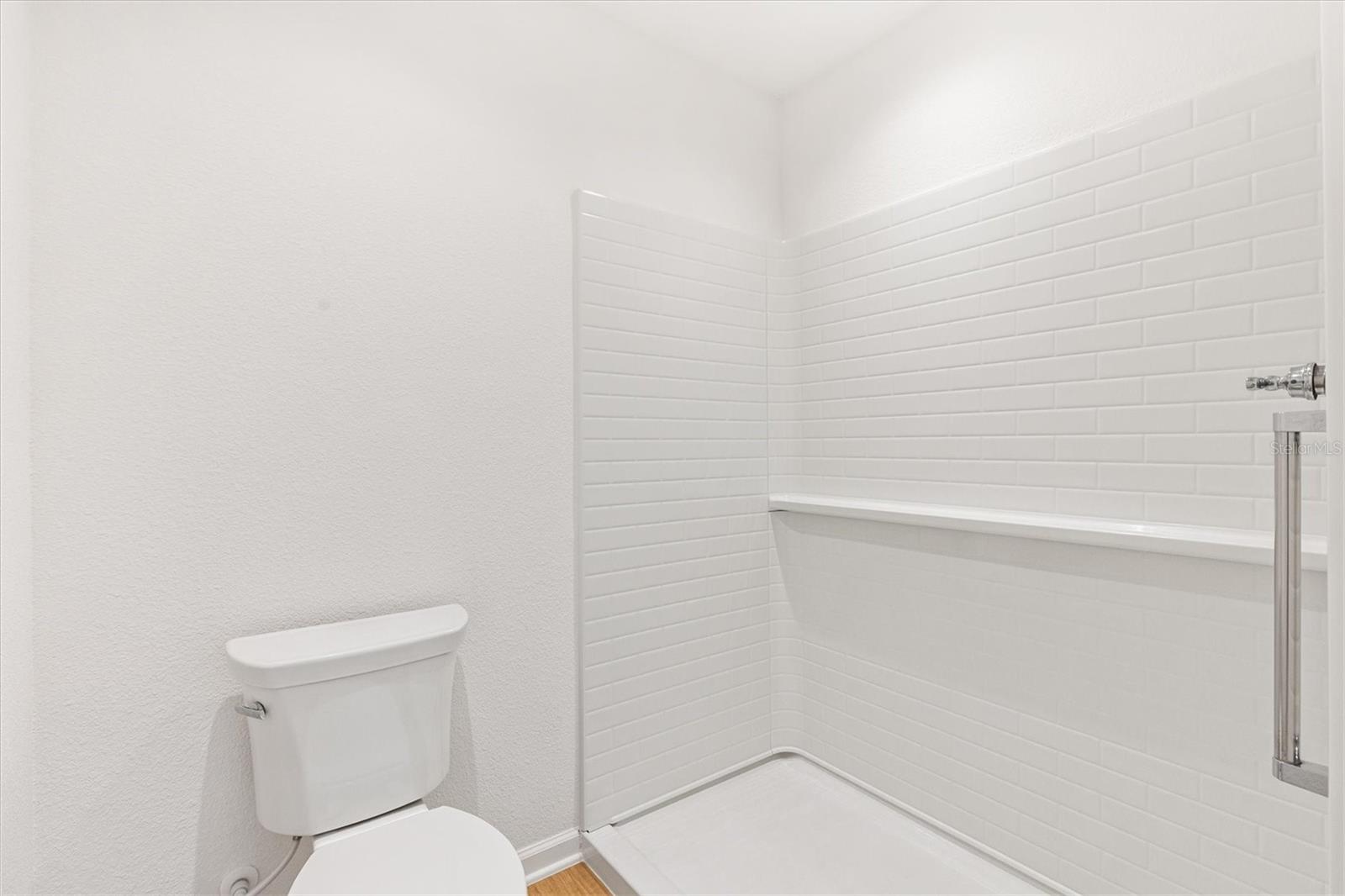 VILLAGES/WEST LAKE UN 62 - Residential