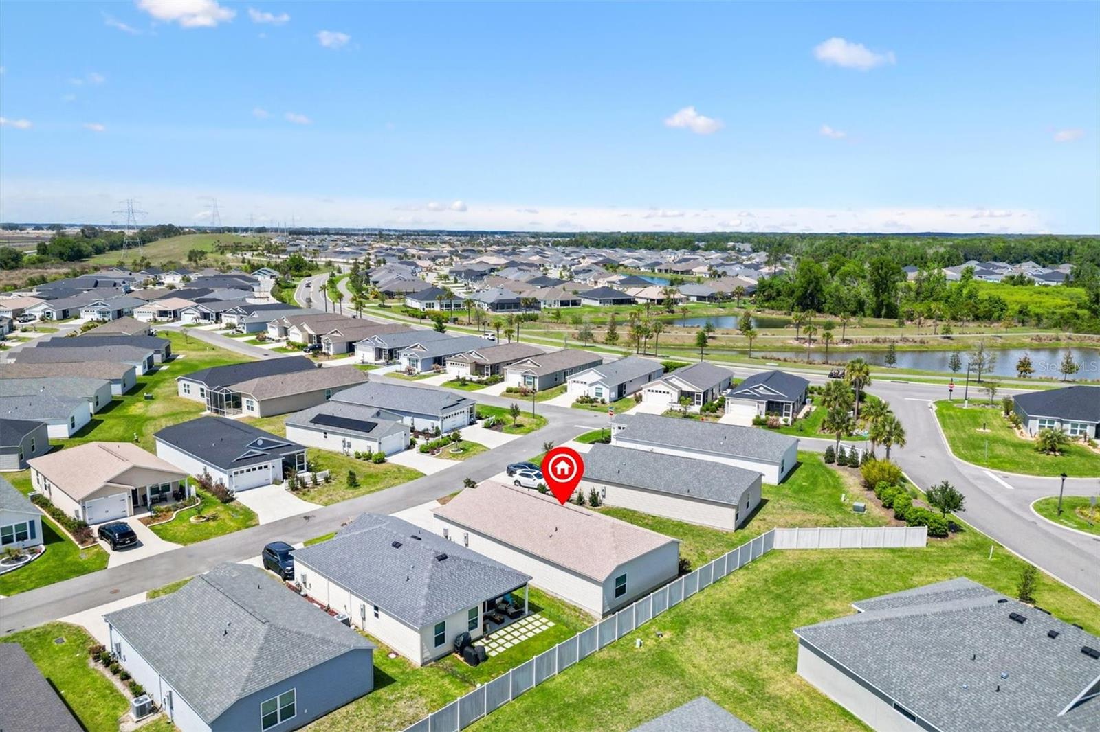 VILLAGES/WEST LAKE UN 62 - Residential