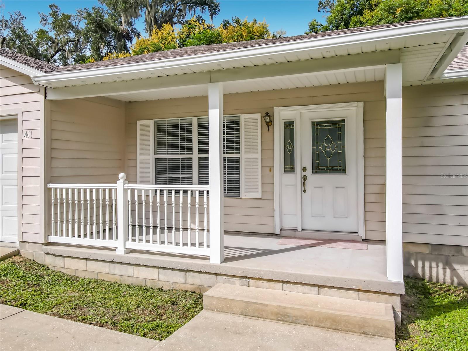 411 COLLINS COURT