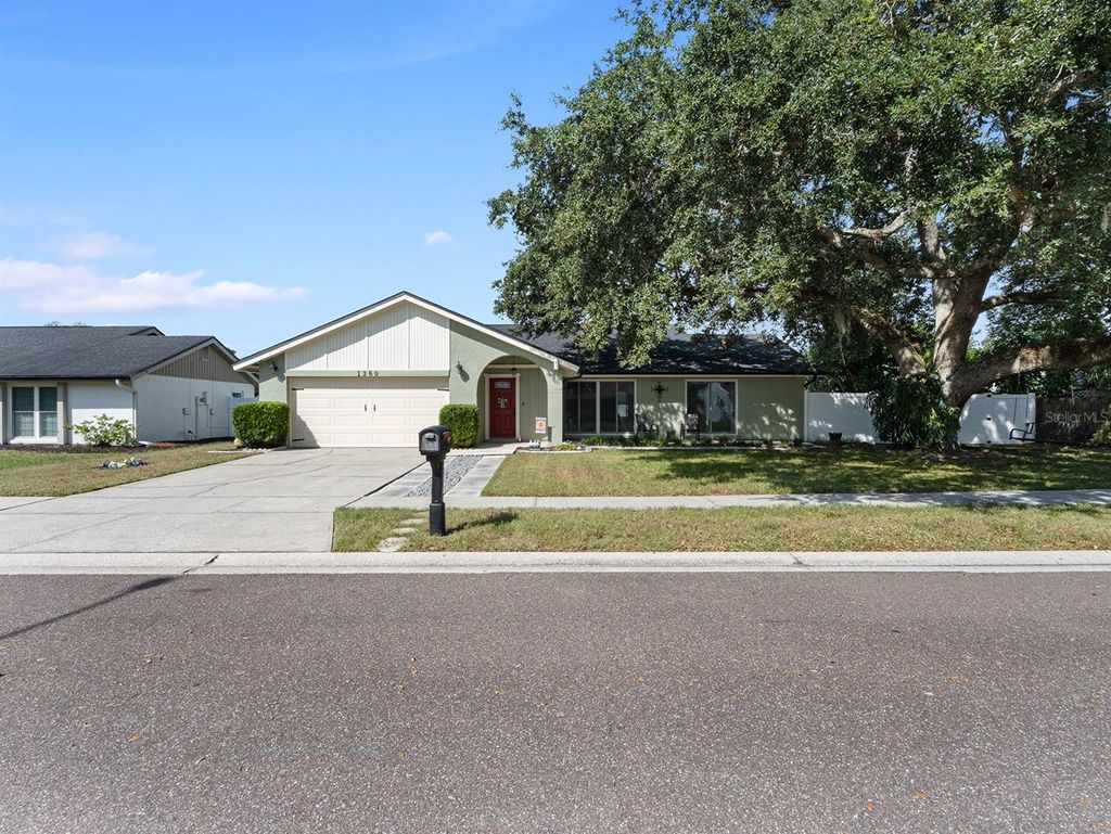 Photo of 1360 Via Villa Nova Way, Winter Springs, FL 32708 (MLS # O6346353)