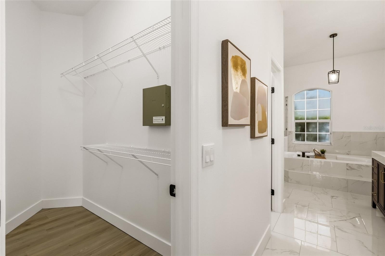 BLOOMINGDALE SECTION AA GG UNIT 1 PH 1 - Residential