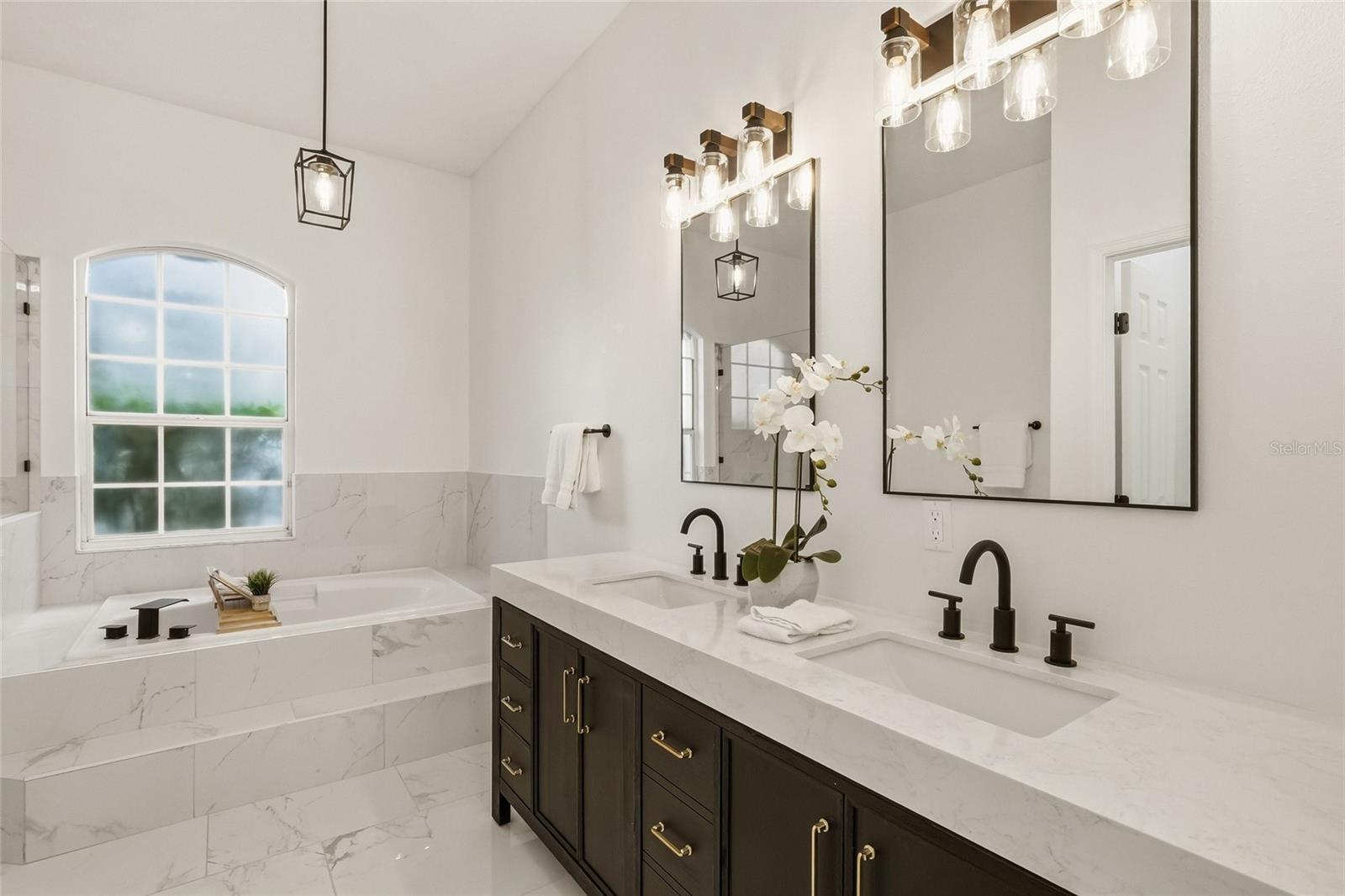 BLOOMINGDALE SECTION AA GG UNIT 1 PH 1 - Residential