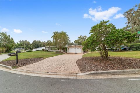 Tiny photo for 1014 SE 13th Avenue, Ocala, FL 34471 (MLS # OM712996)