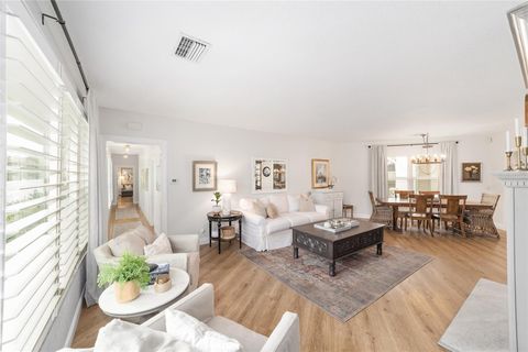 Tiny photo for 1014 SE 13th Avenue, Ocala, FL 34471 (MLS # OM712996)