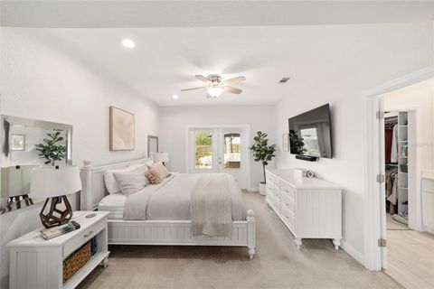 Tiny photo for 1014 SE 13th Avenue, Ocala, FL 34471 (MLS # OM712996)