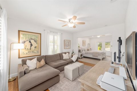 Tiny photo for 1014 SE 13th Avenue, Ocala, FL 34471 (MLS # OM712996)