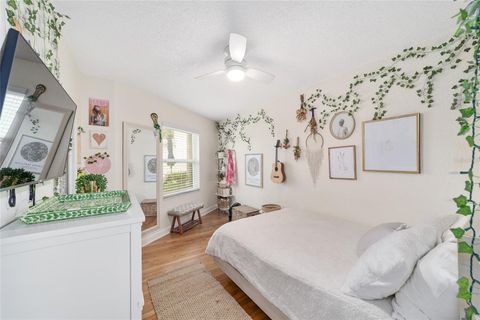 Tiny photo for 1014 SE 13th Avenue, Ocala, FL 34471 (MLS # OM712996)