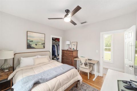 Tiny photo for 1014 SE 13th Avenue, Ocala, FL 34471 (MLS # OM712996)