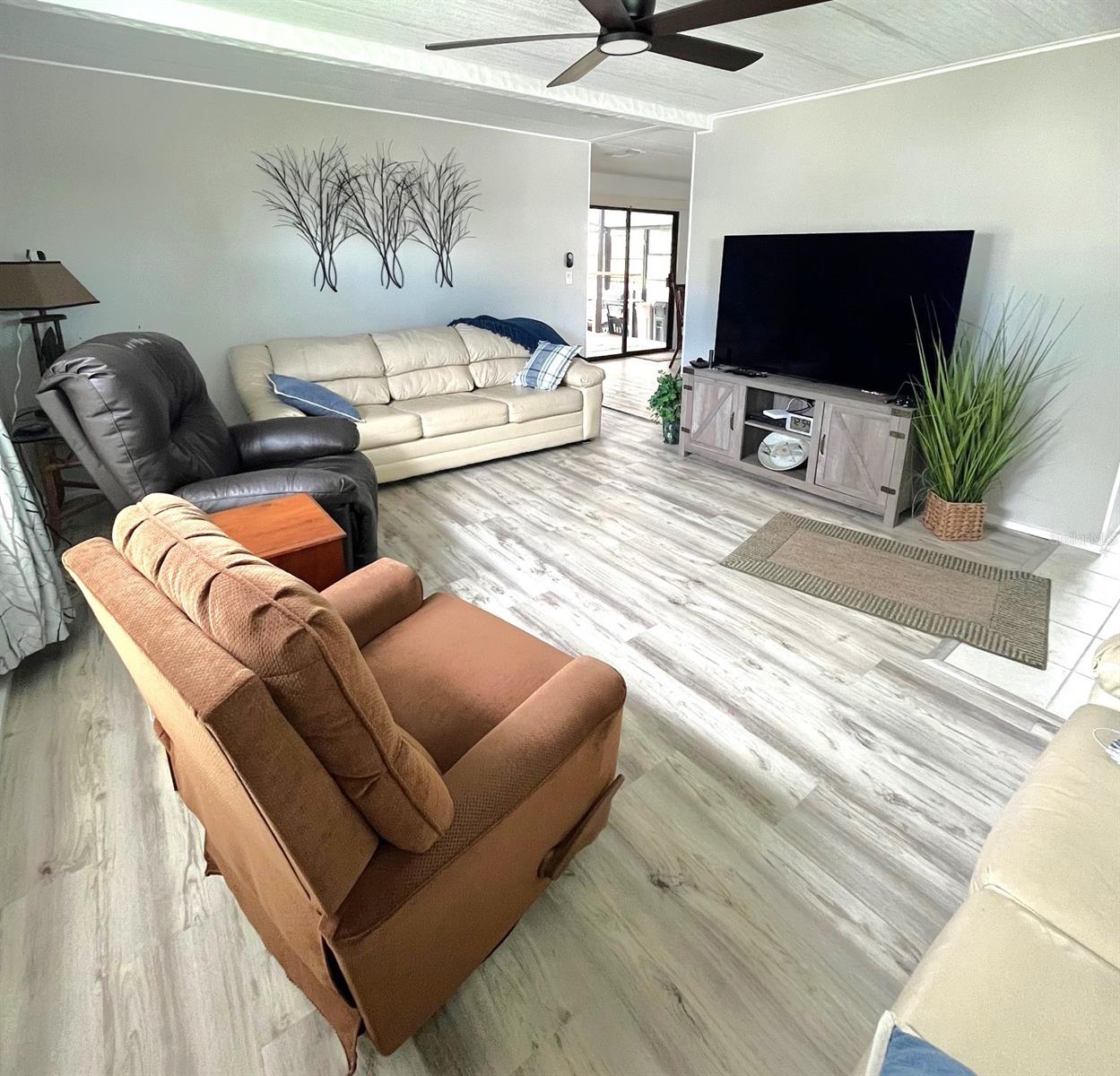 LAZY RIVER MHP - Residential