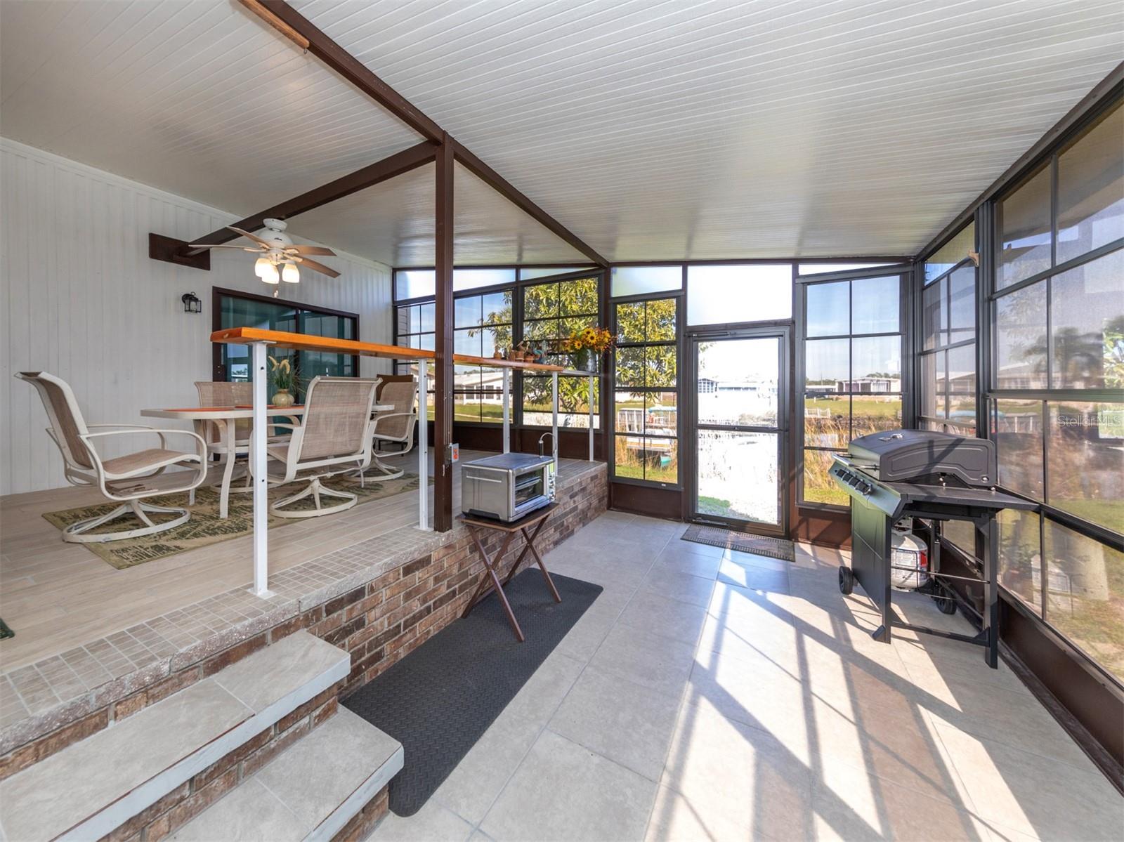 LAZY RIVER MHP - Residential