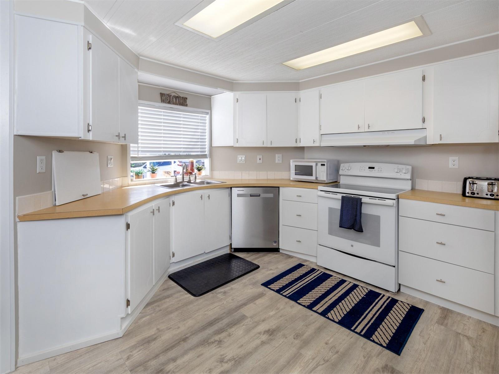 LAZY RIVER MHP - Residential