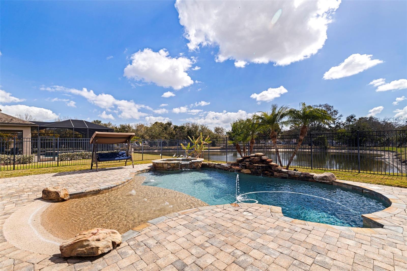 HERITAGE RESERVE - Residential