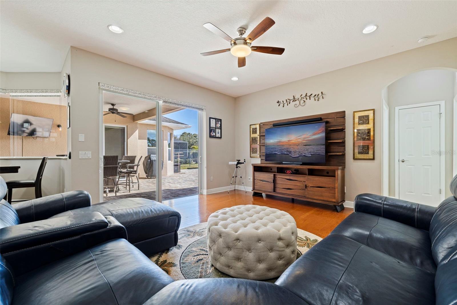 HERITAGE RESERVE - Residential