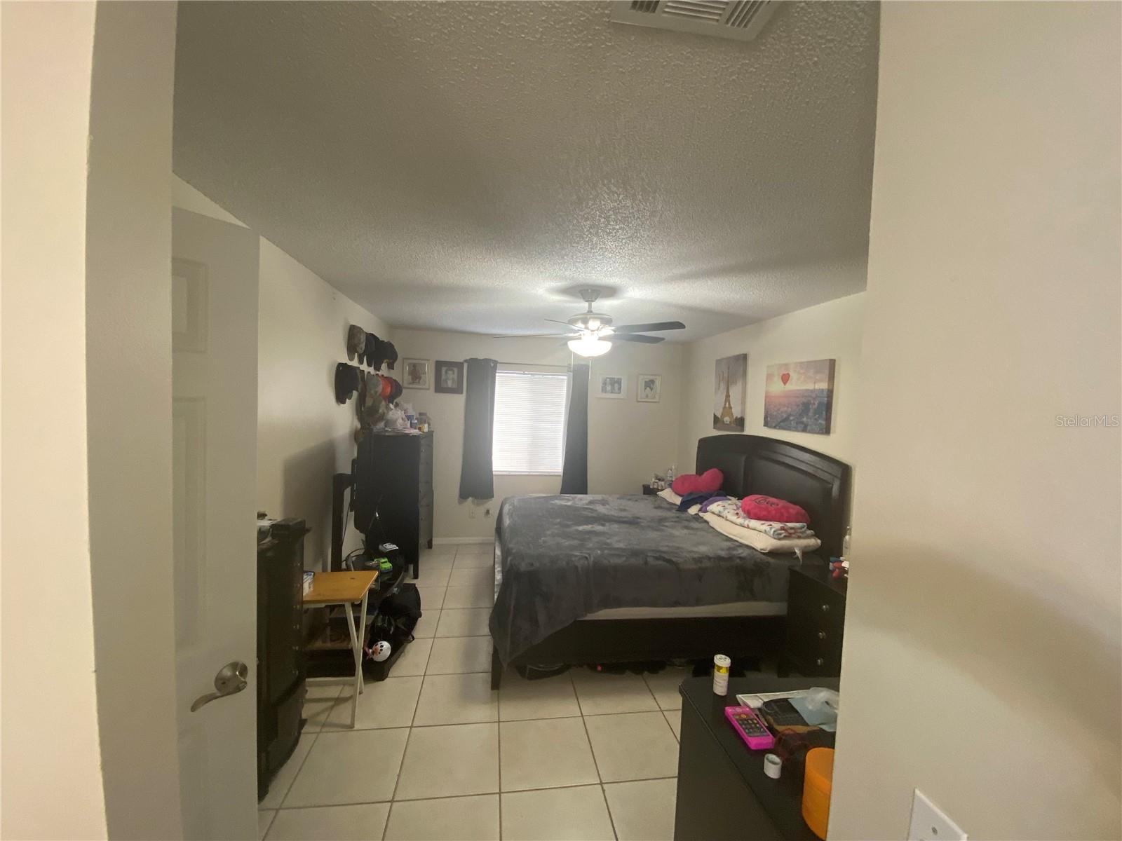 BUENAVENTURA LAKES UNIT 10 ADD 01 - Residential Lease