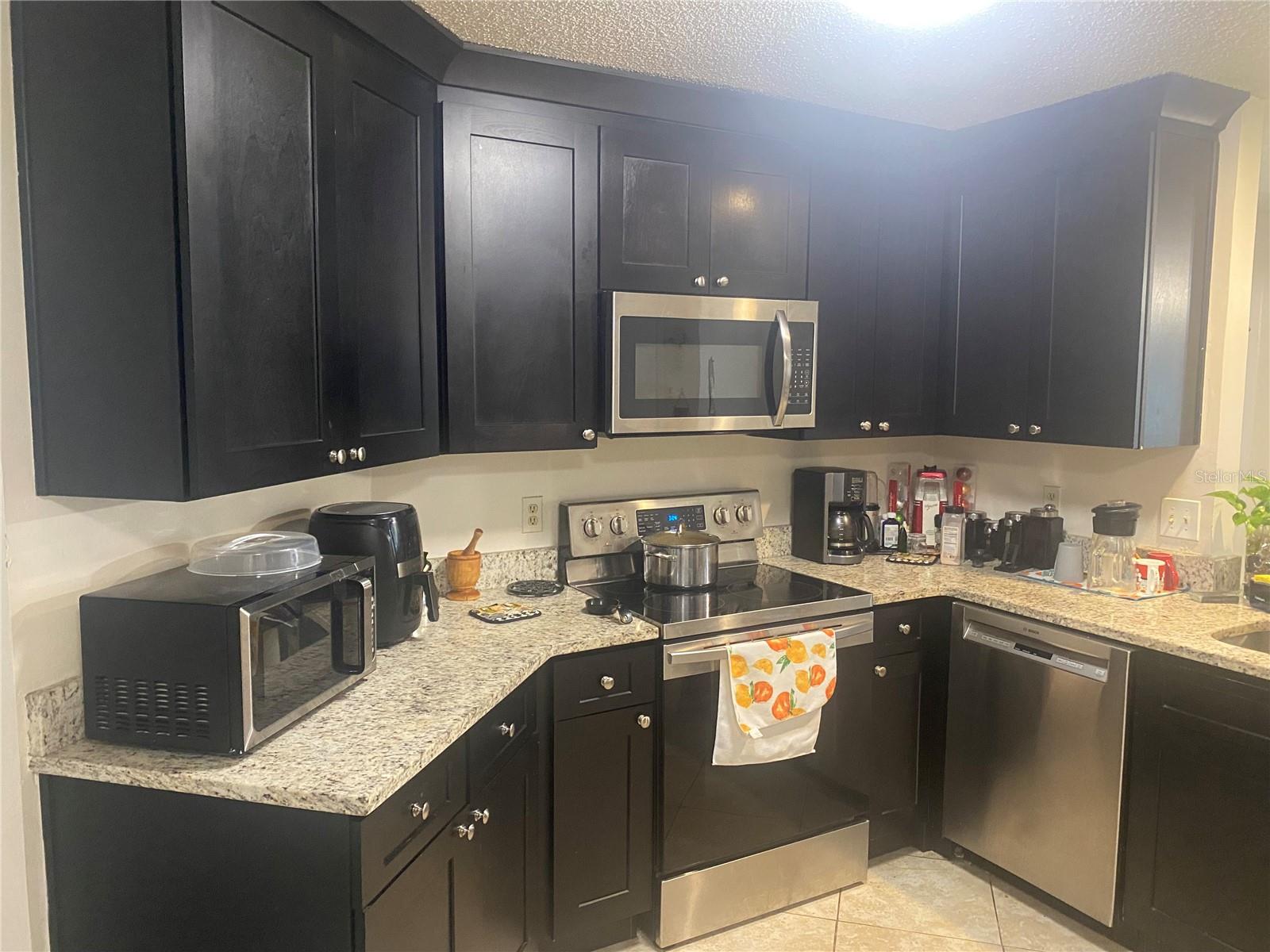 BUENAVENTURA LAKES UNIT 10 ADD 01 - Residential Lease