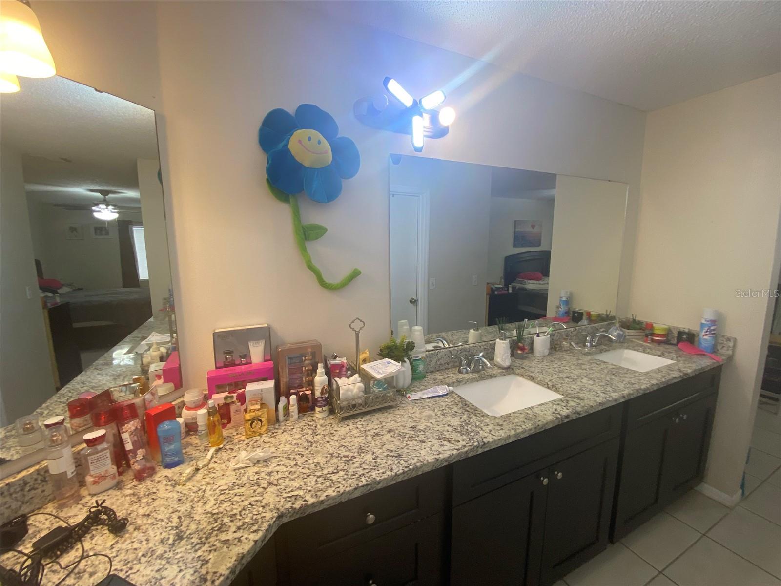 BUENAVENTURA LAKES UNIT 10 ADD 01 - Residential Lease