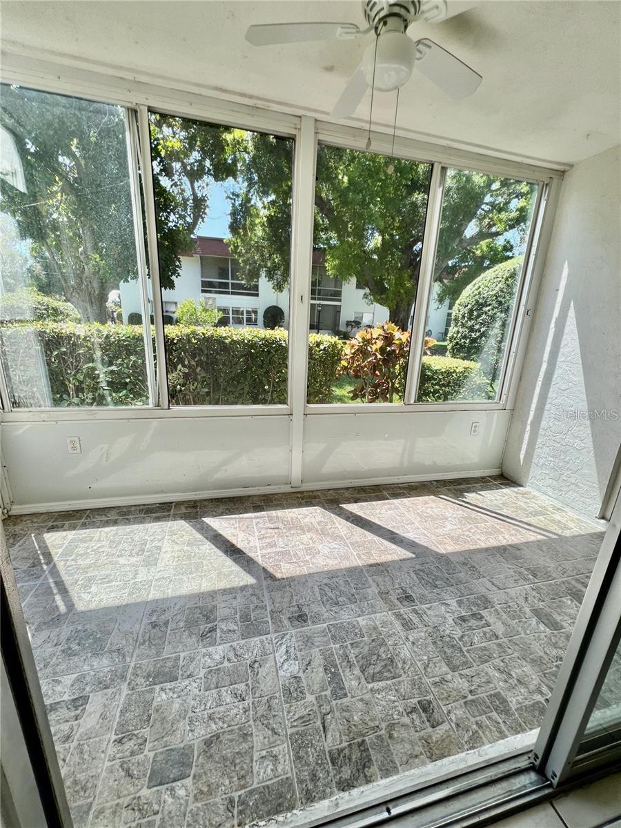 BENEVA VILLAGE SEC 1 - Residential Lease