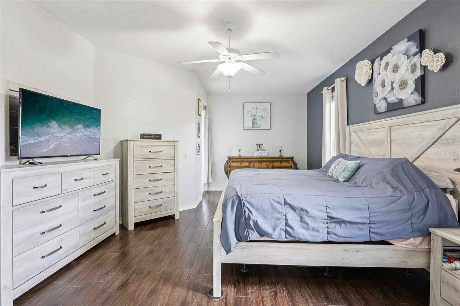 DEER BROOKE - Residential