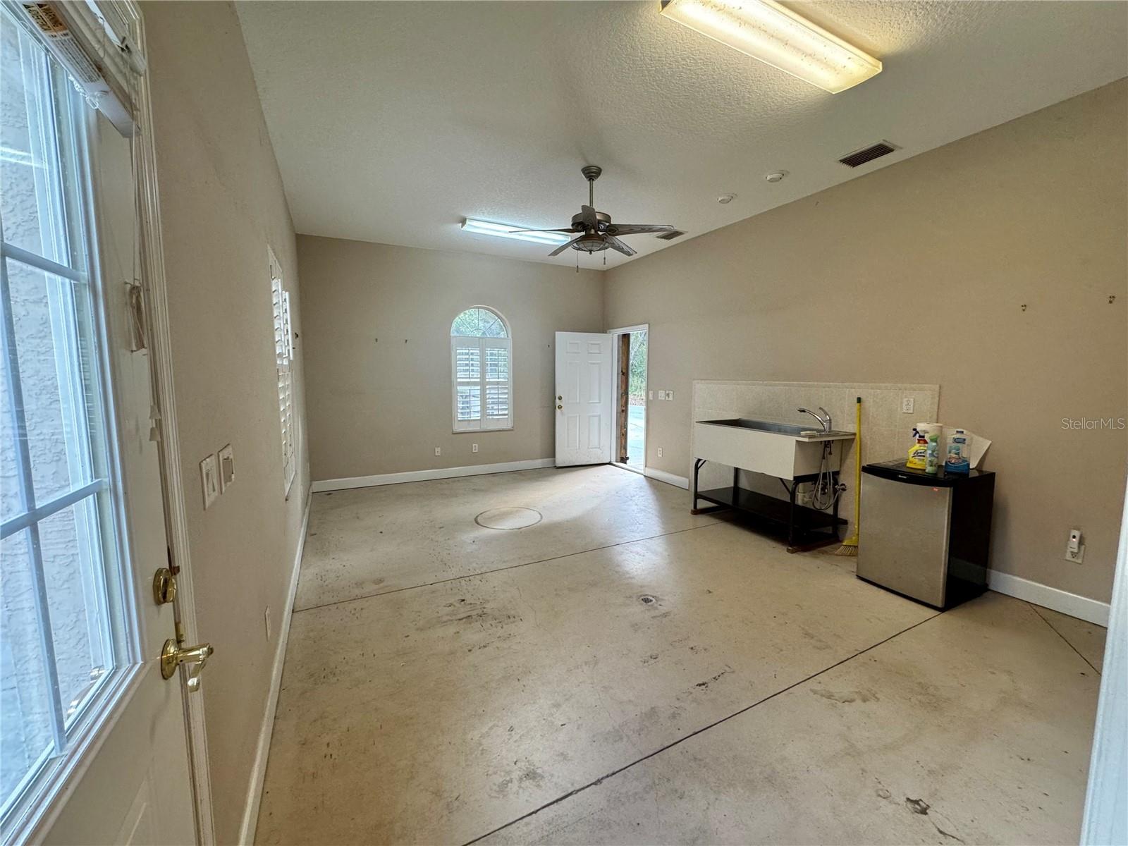 PINE RIDGE ESTATES - Residential