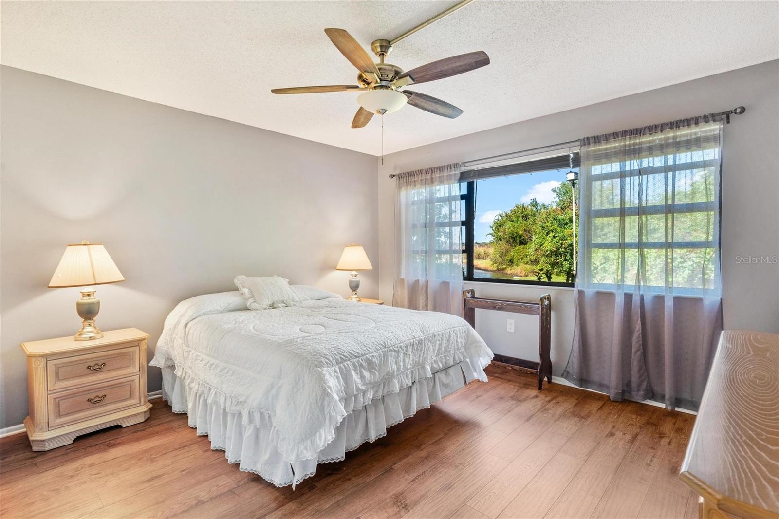 BAYWOOD NORTHWEST CONDO - Residential