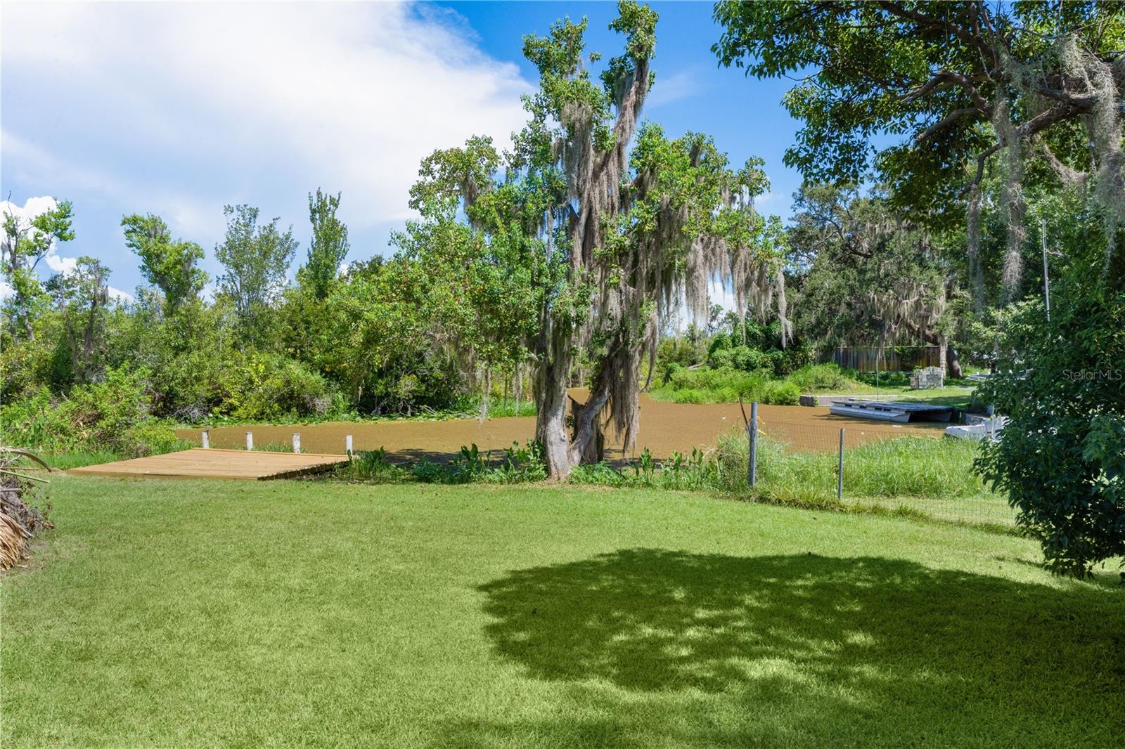 ACREAGE & UNREC - Residential