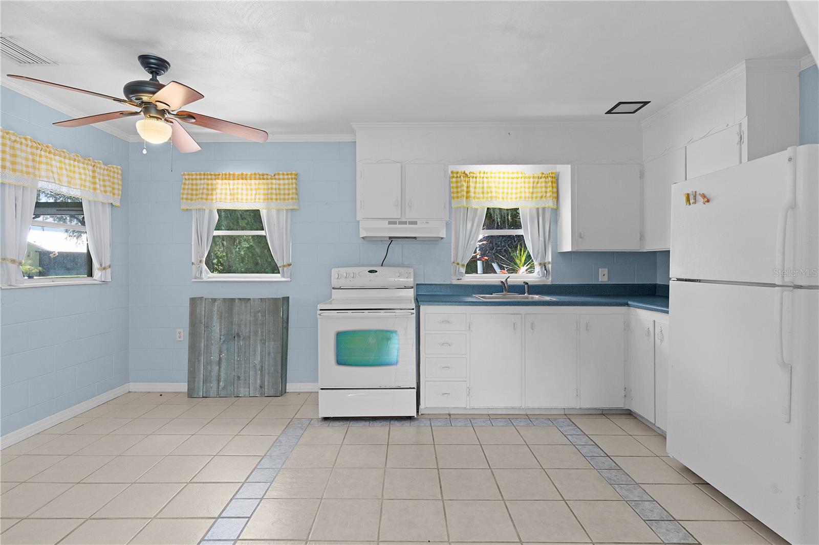 ACREAGE & UNREC - Residential