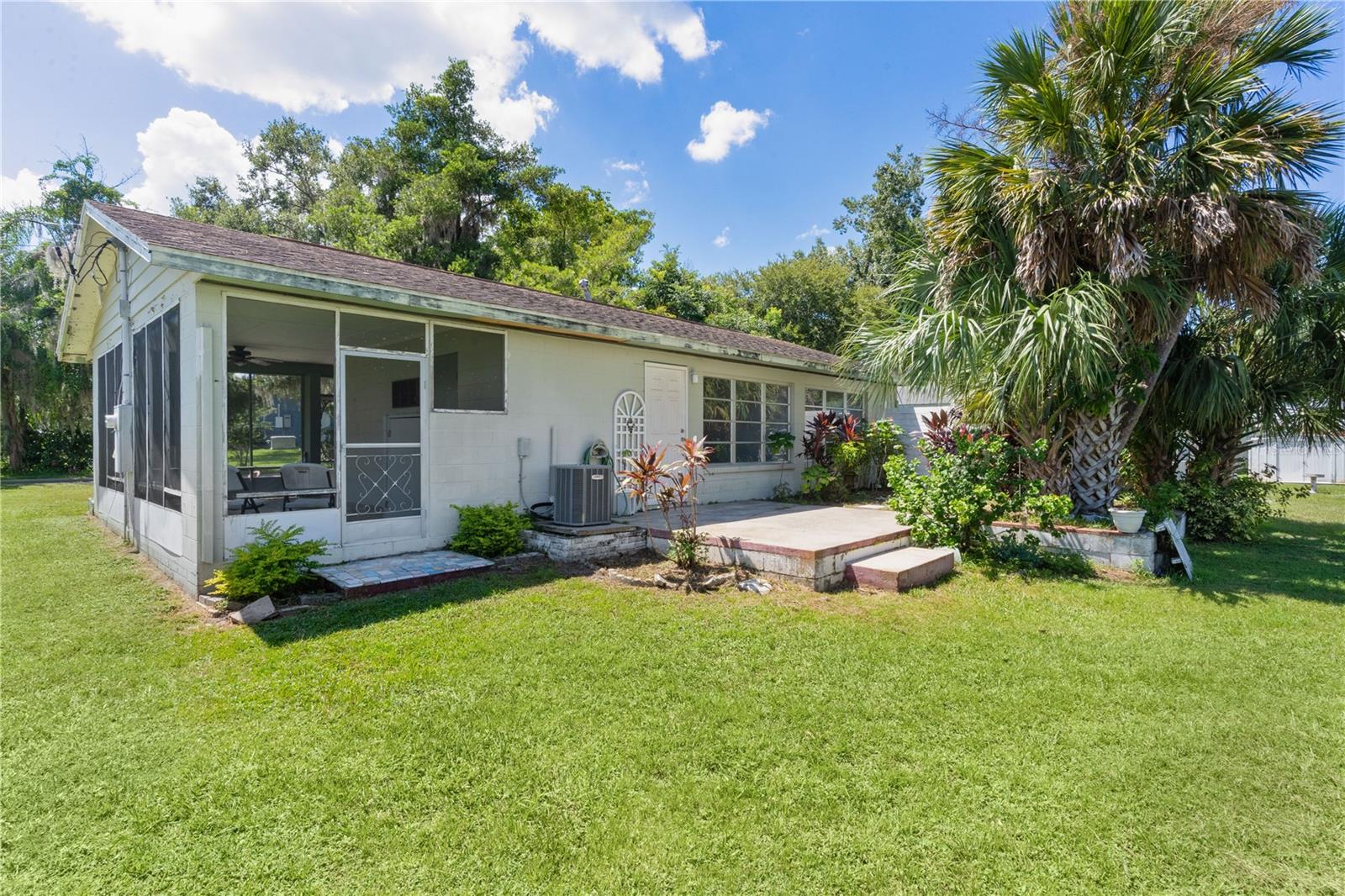 ACREAGE & UNREC - Residential