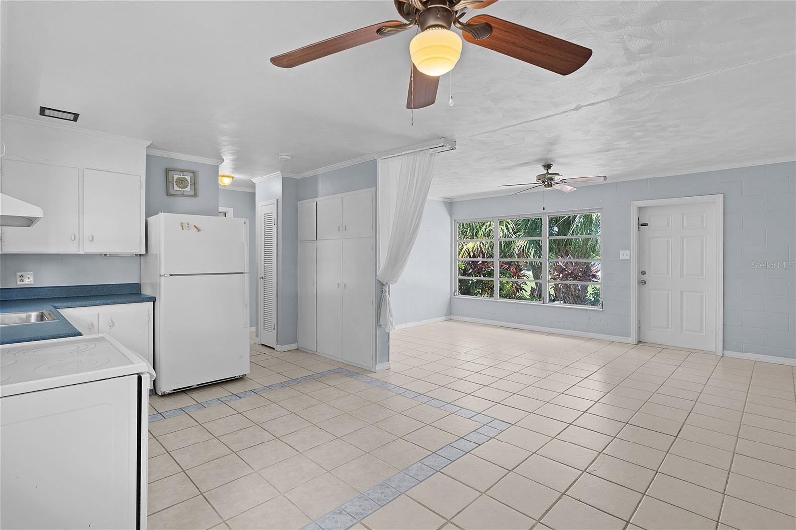 ACREAGE & UNREC - Residential