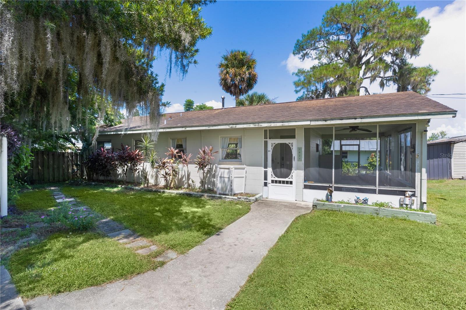 ACREAGE & UNREC - Residential