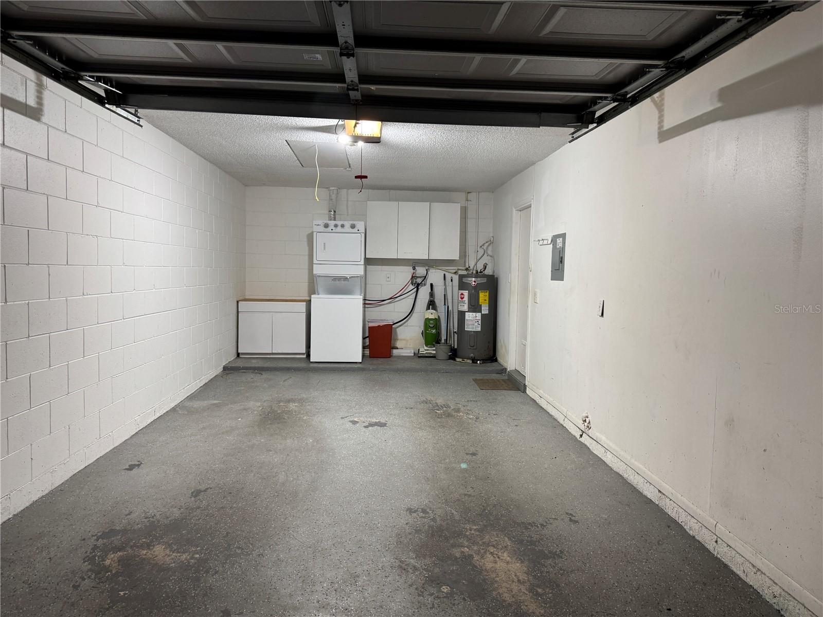 CARMEL OAKS CONDO PH 2 - Residential