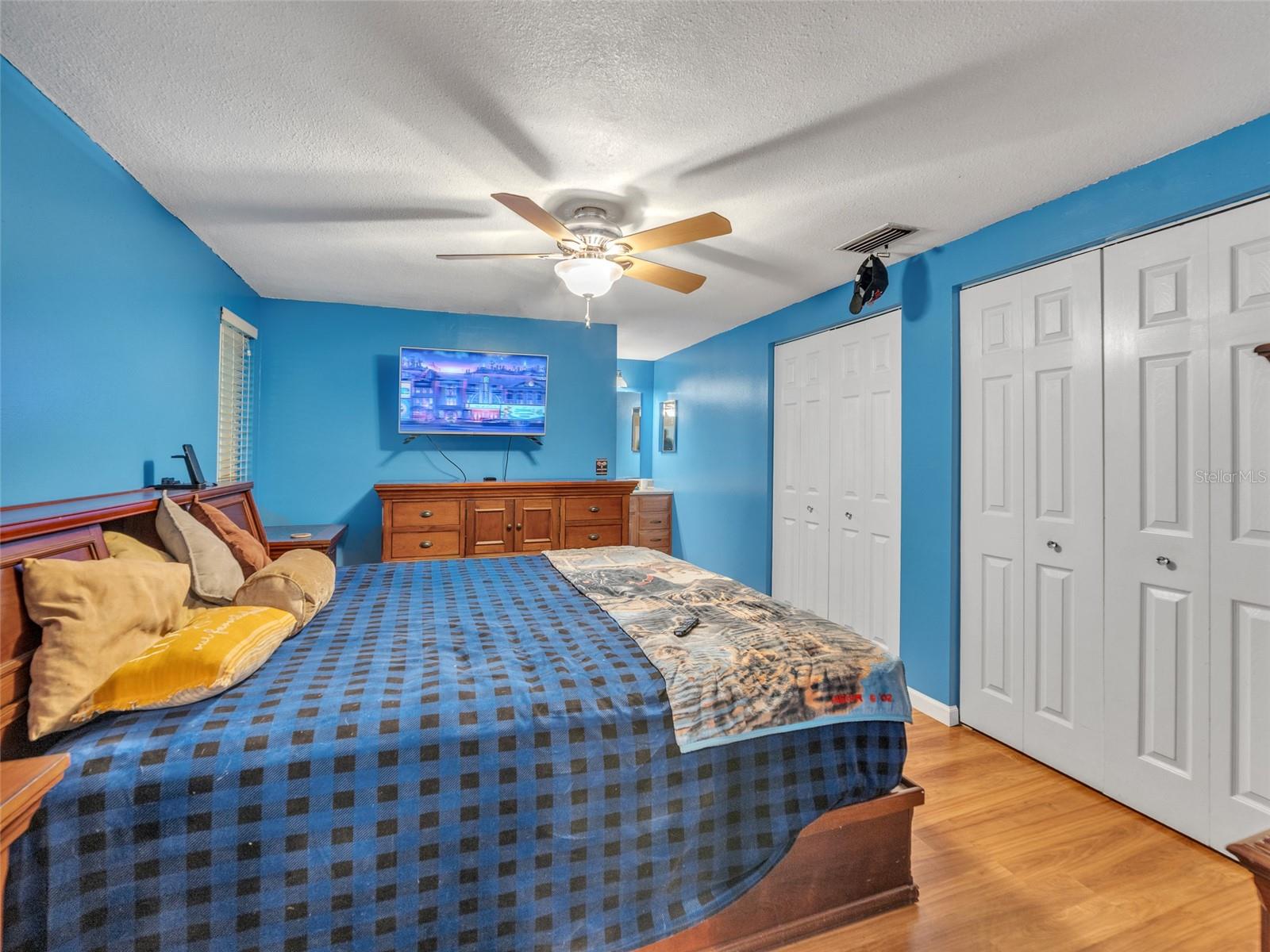 KINGSWAY DOWNS UNIT THREE - Residential