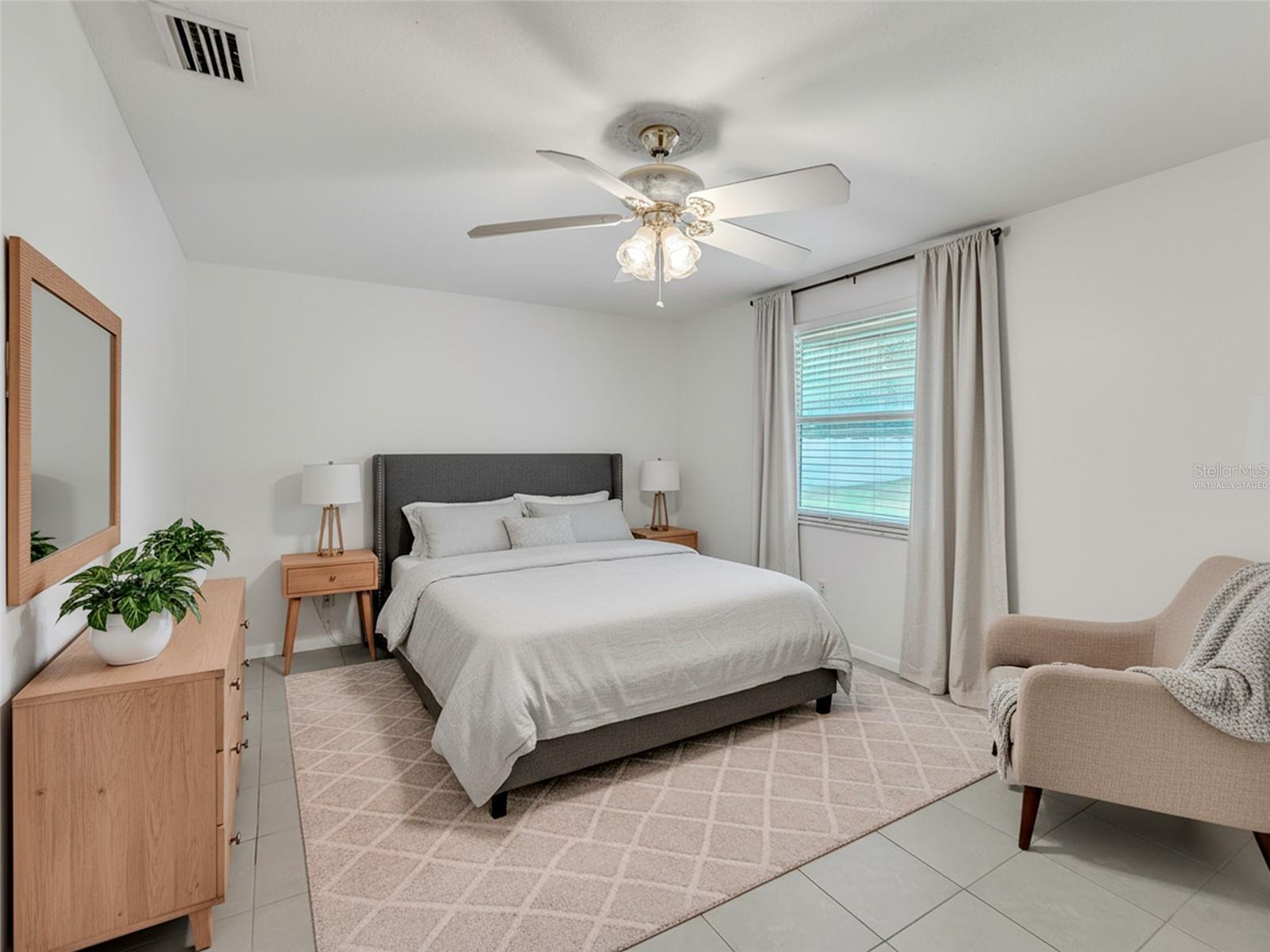 KINGSWAY DOWNS UNIT THREE - Residential