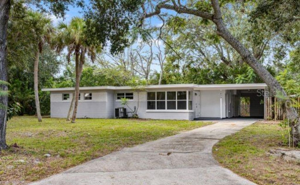 Photo of 1409 Harvard Drive, Cocoa, FL 32922 (MLS # O6354175)