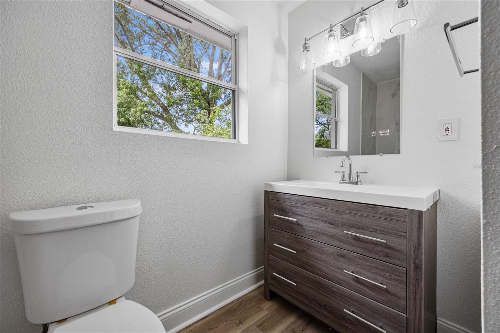 PINERIDGE UN 3 - Residential