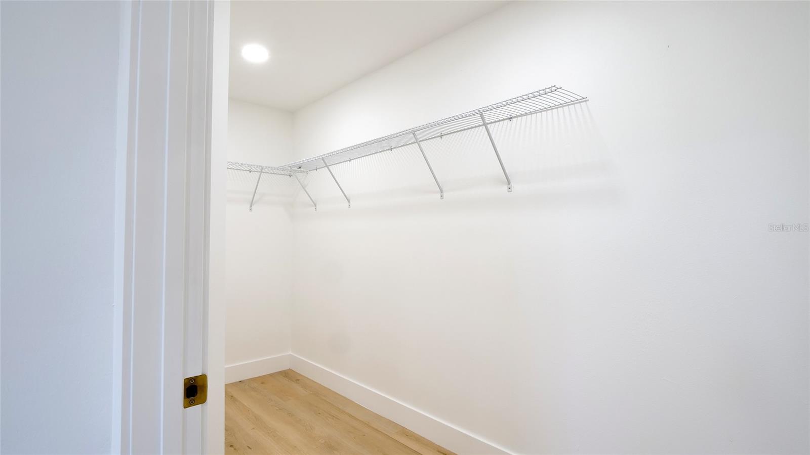 TWIN LAKES ESTATES ADD LOTE 20 - Residential