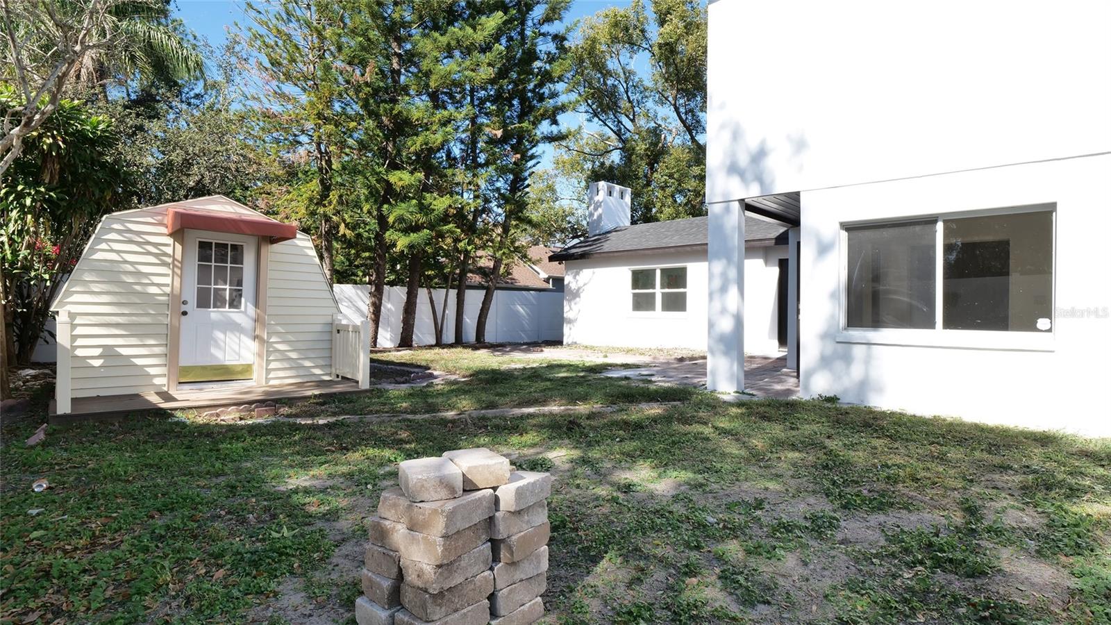 TWIN LAKES ESTATES ADD LOTE 20 - Residential