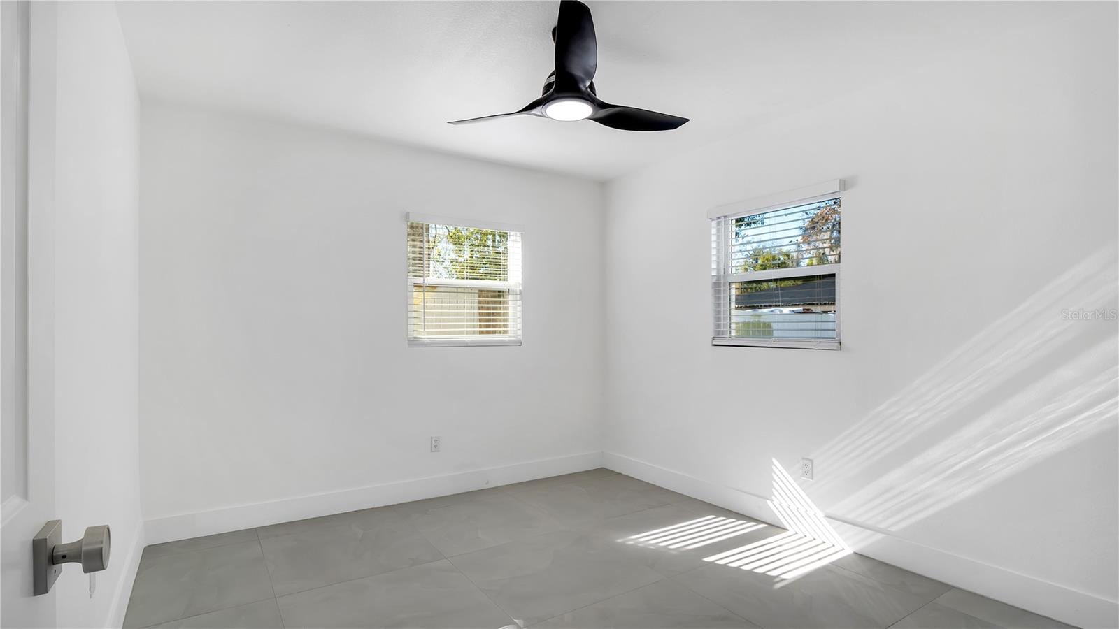 TWIN LAKES ESTATES ADD LOTE 20 - Residential