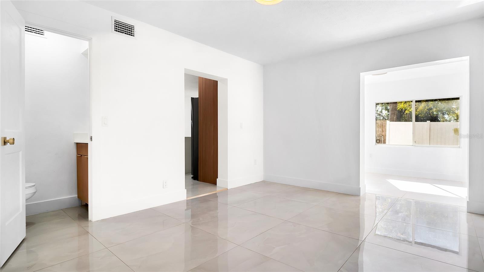 TWIN LAKES ESTATES ADD LOTE 20 - Residential